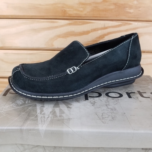 Suede Leather Loafer Black Slip on Comfort Shoes Moc Toe NEW CL Passports 6M NEW - Picture 2 of 10